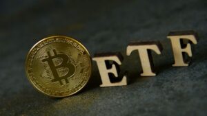 Bitcoin ETF 3 dienu laikā pārsniedz 10 miljardus ASV dolāru